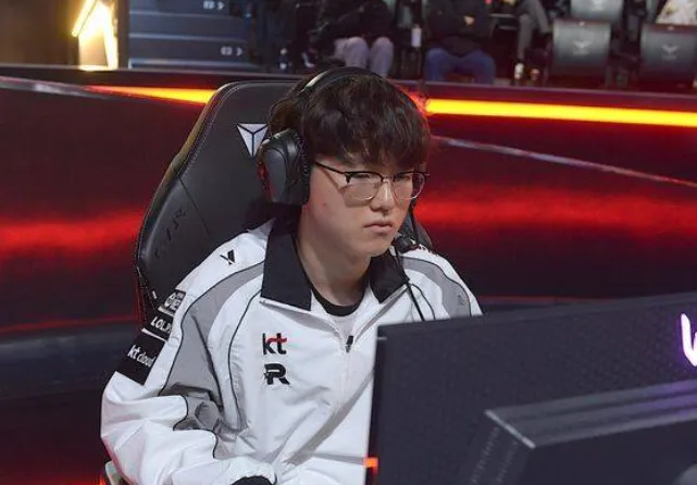 九游体育比分直播、实时比分网、足球比分、篮球比分、电竞比分、九游体育战绩查询-PerfecT：比去年确实充满了自信，一直在练习如何打得更果敢